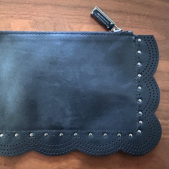 [EUC] [BCBG] Teige scalloped-edge black clutch pouch - Picture 4 of 5